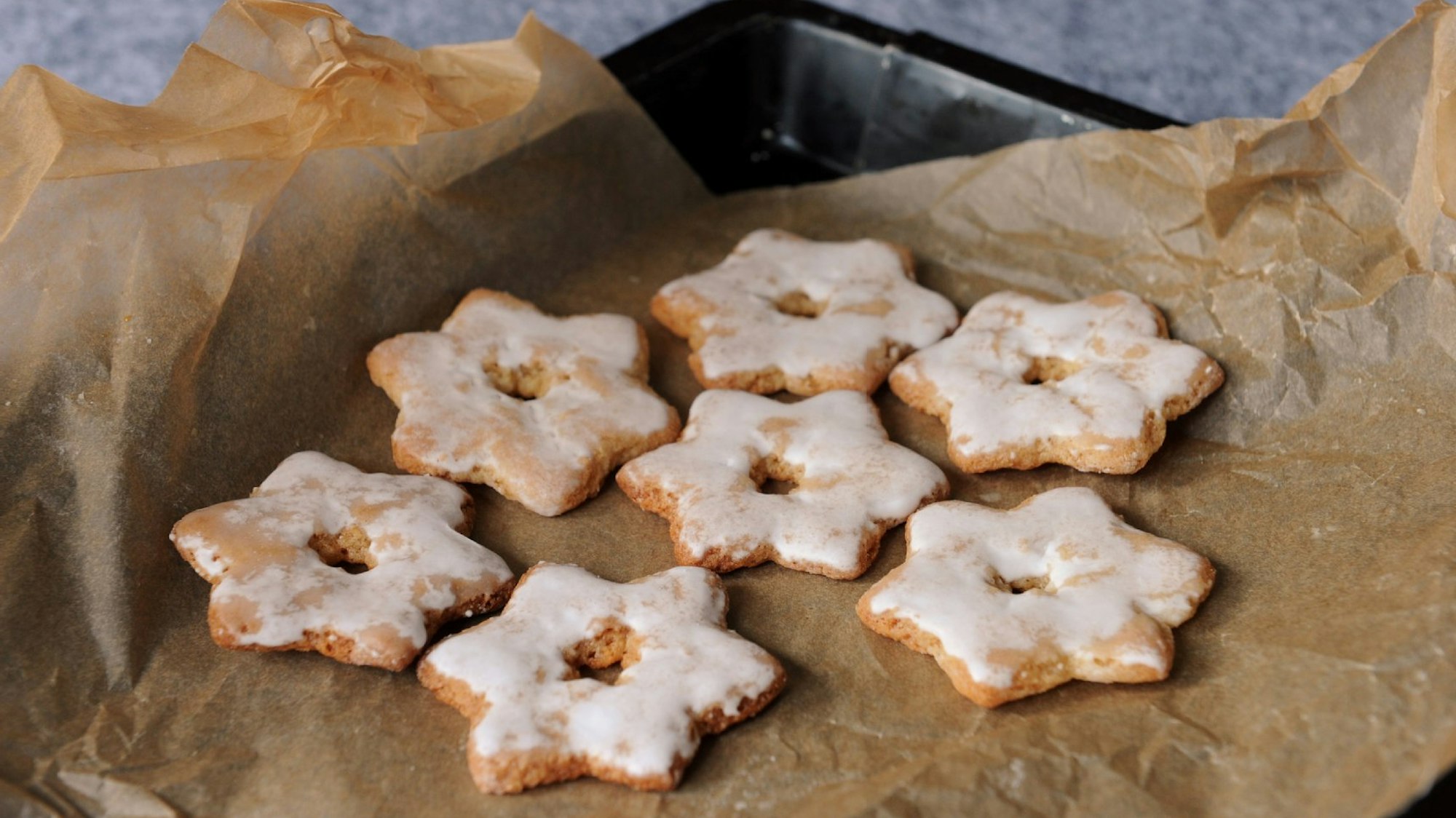 Honigsterne von Juliane Soethout-Senger aus Frechen
