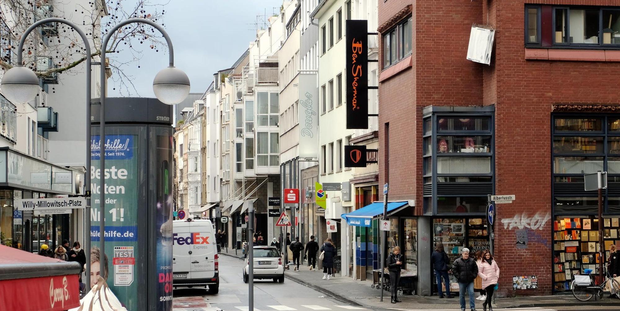 ehrenstraße
