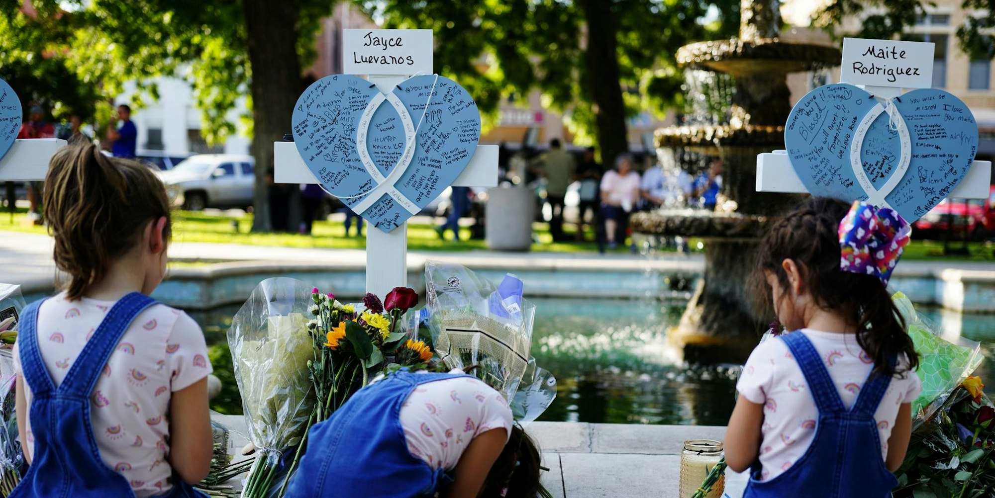 Uvalde Trauernde Kinder