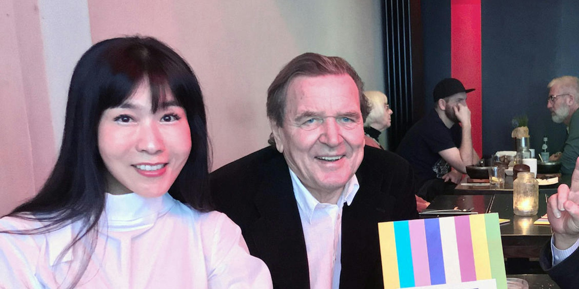 Schröder mit Freundin Berlin