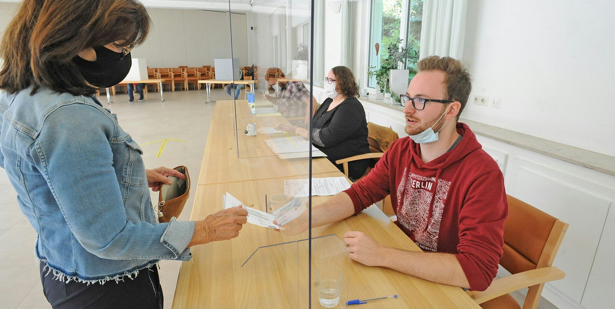 wu-wahllokal-pilgerheim-weltersbach_(1)