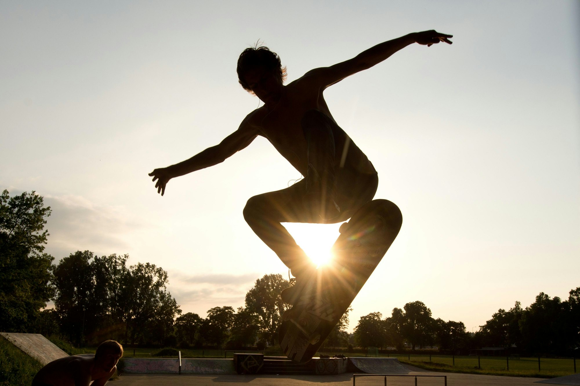 Skateboarder_38579350 symbolbild