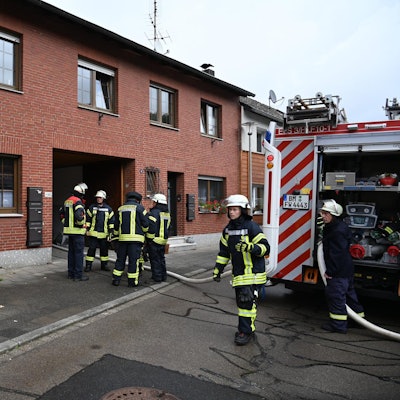 Feuer in Elsdorf 021022