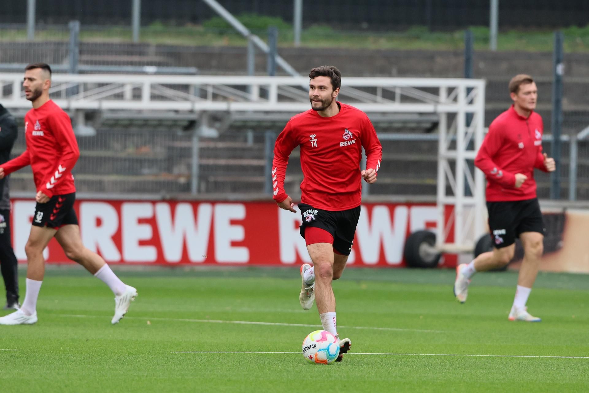 Hector im FC Training