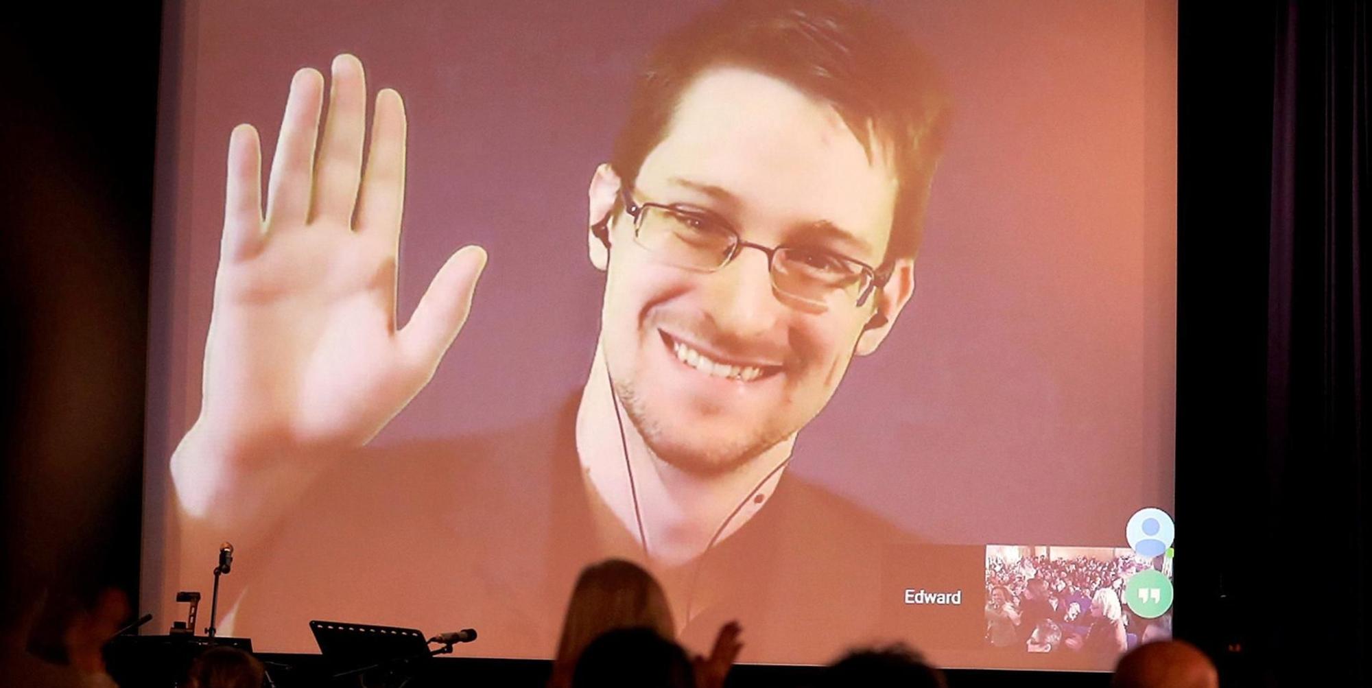 Edward_Snowden
