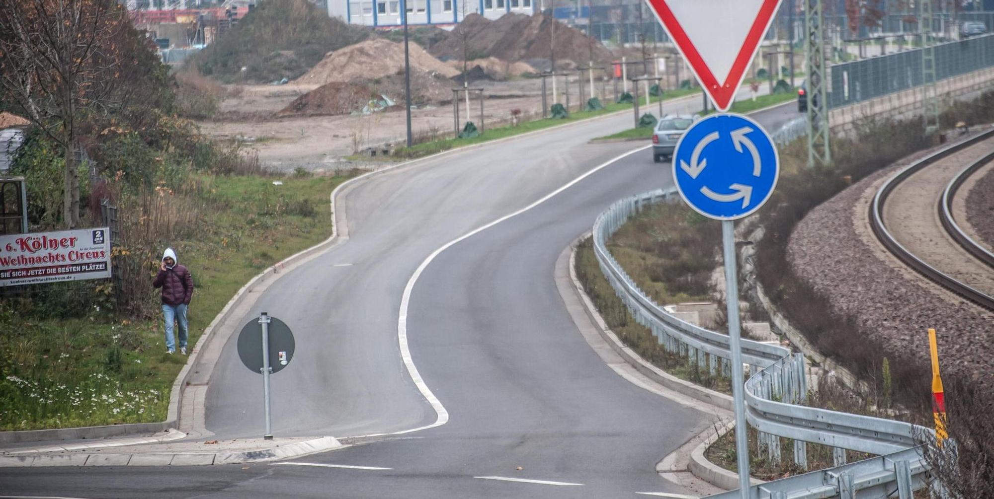 Europa-Allee ohne Fußweg