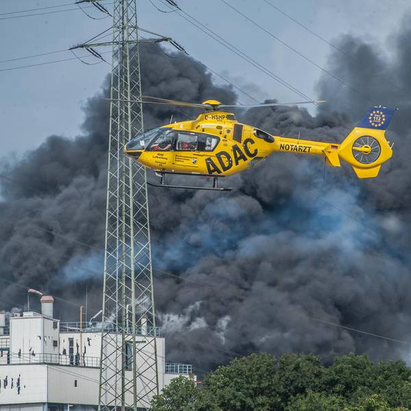 EXPLOSION_SONDERMUELLVERBRENNUNG_RLE_Leverkusen0727202_4 (1)