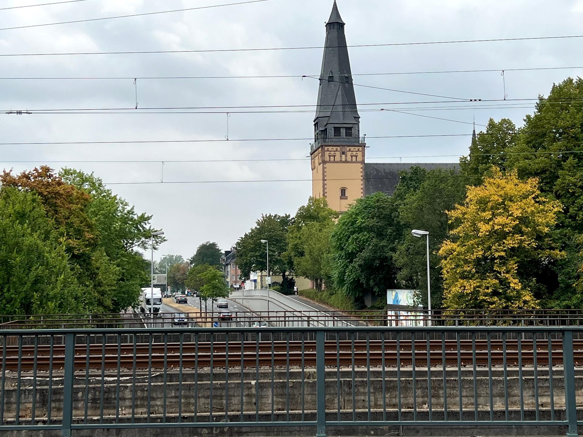 Le-Kreuzigung Manfort