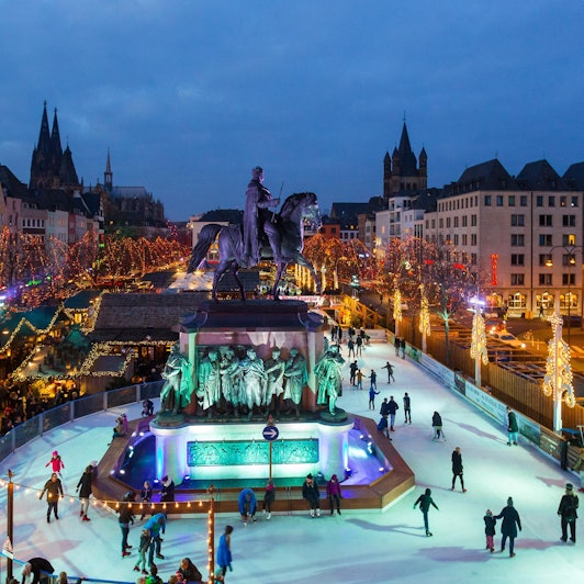 Weihnachtsmarkt Heumarkt Schmülgen