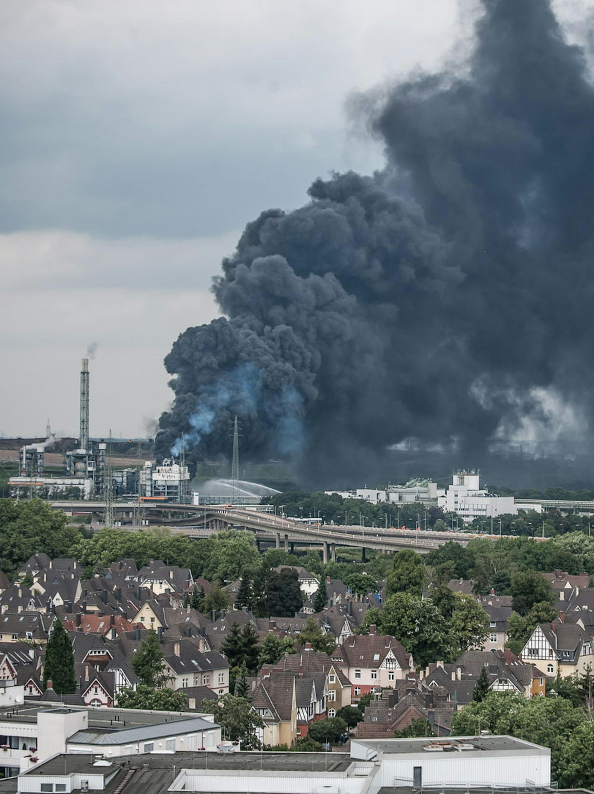 Bürrig Explosion Abwasser Leverkusen Currenta