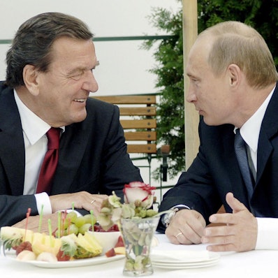 Schröder Putin 2005