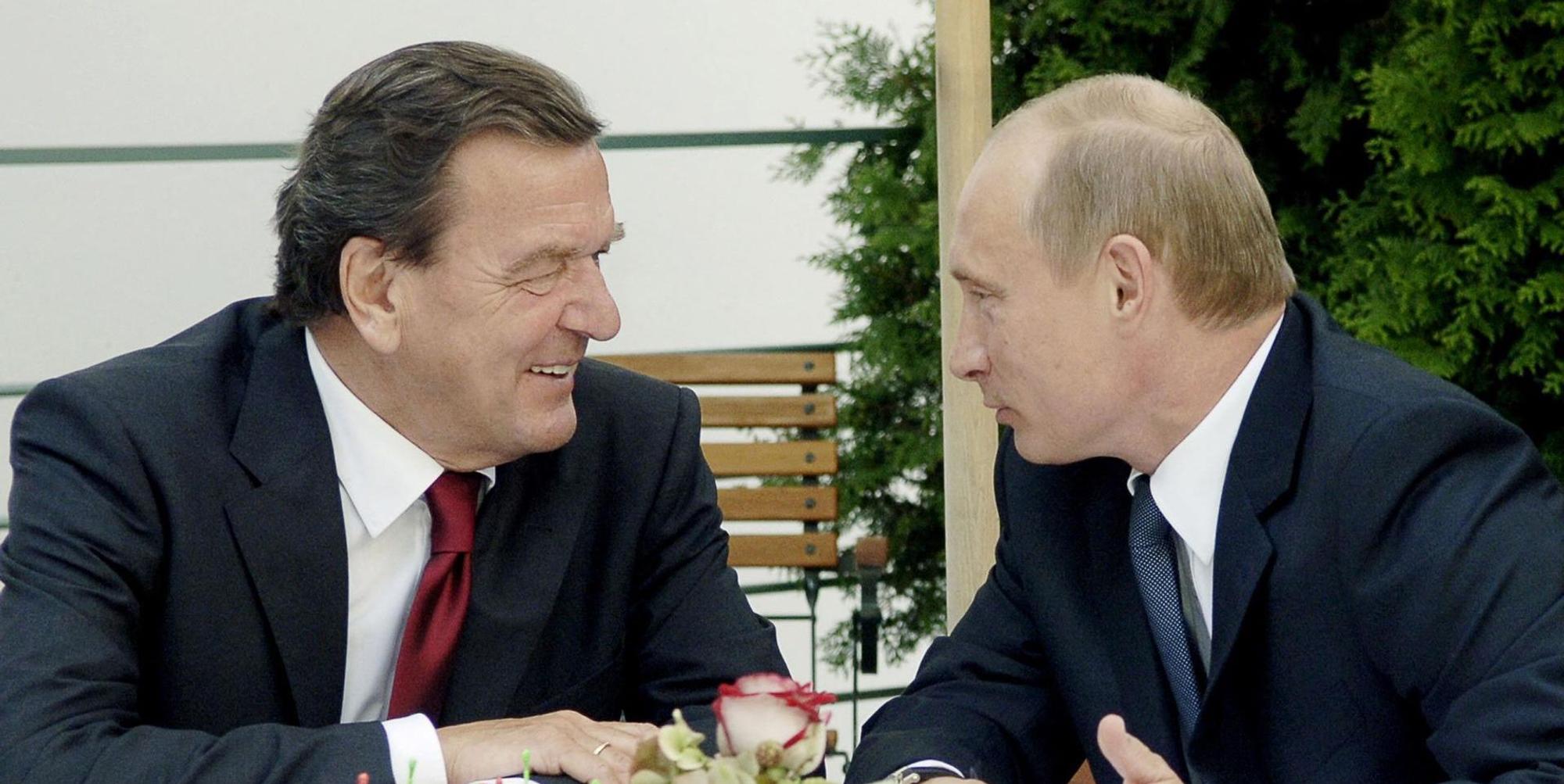Schröder Putin 2005