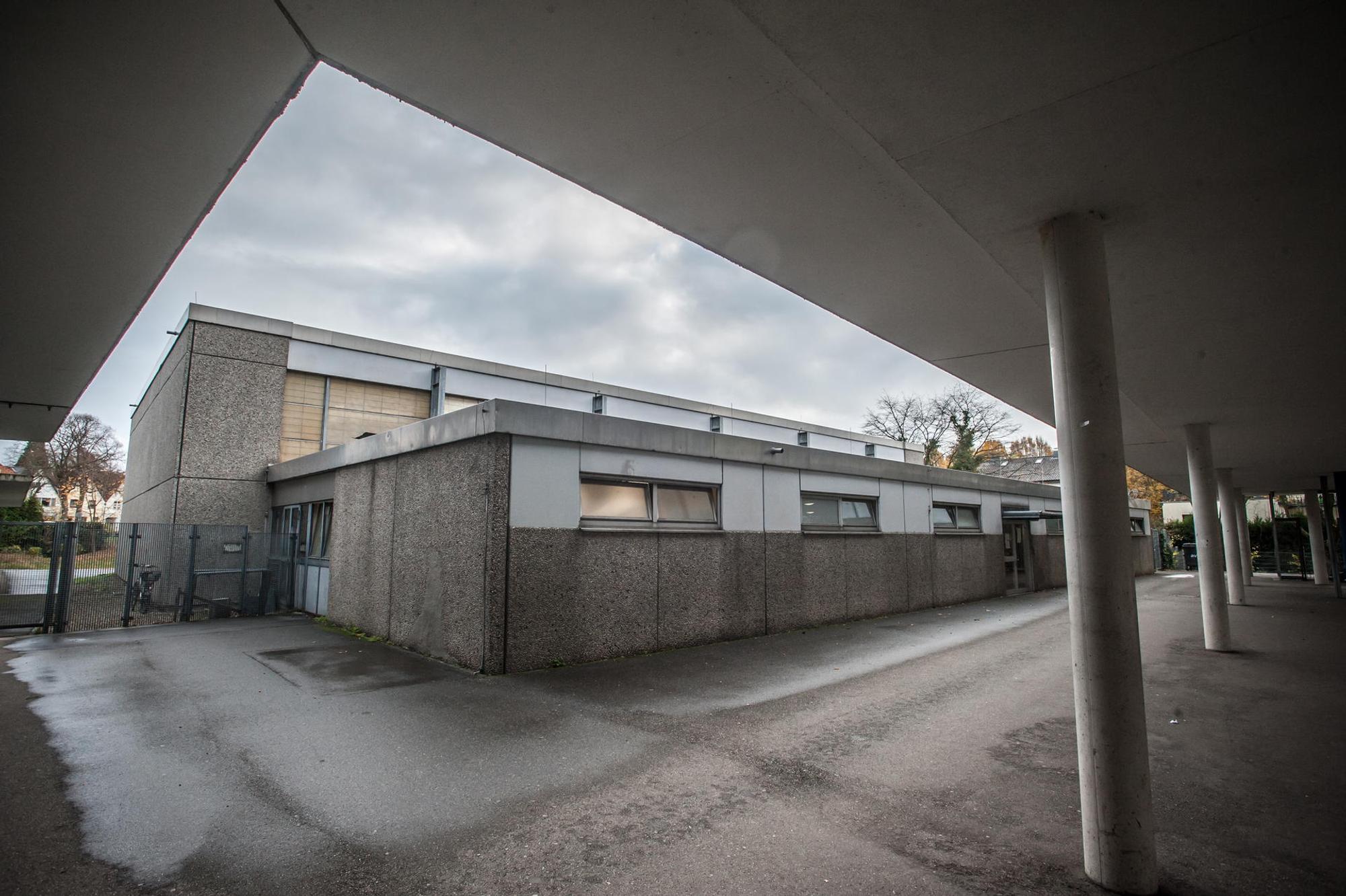 Schulturnhalle_theodor_heuss_realschule_leverkusen_ALF_3