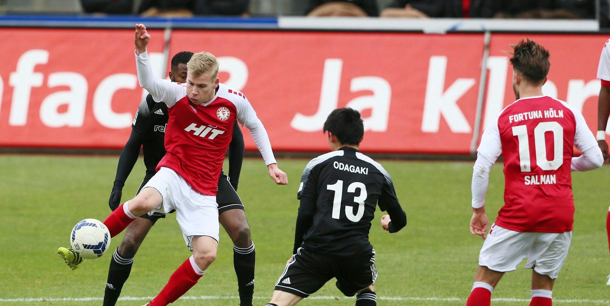 E4BDA264-7B6D-41BF-AAC5-9175E4480174