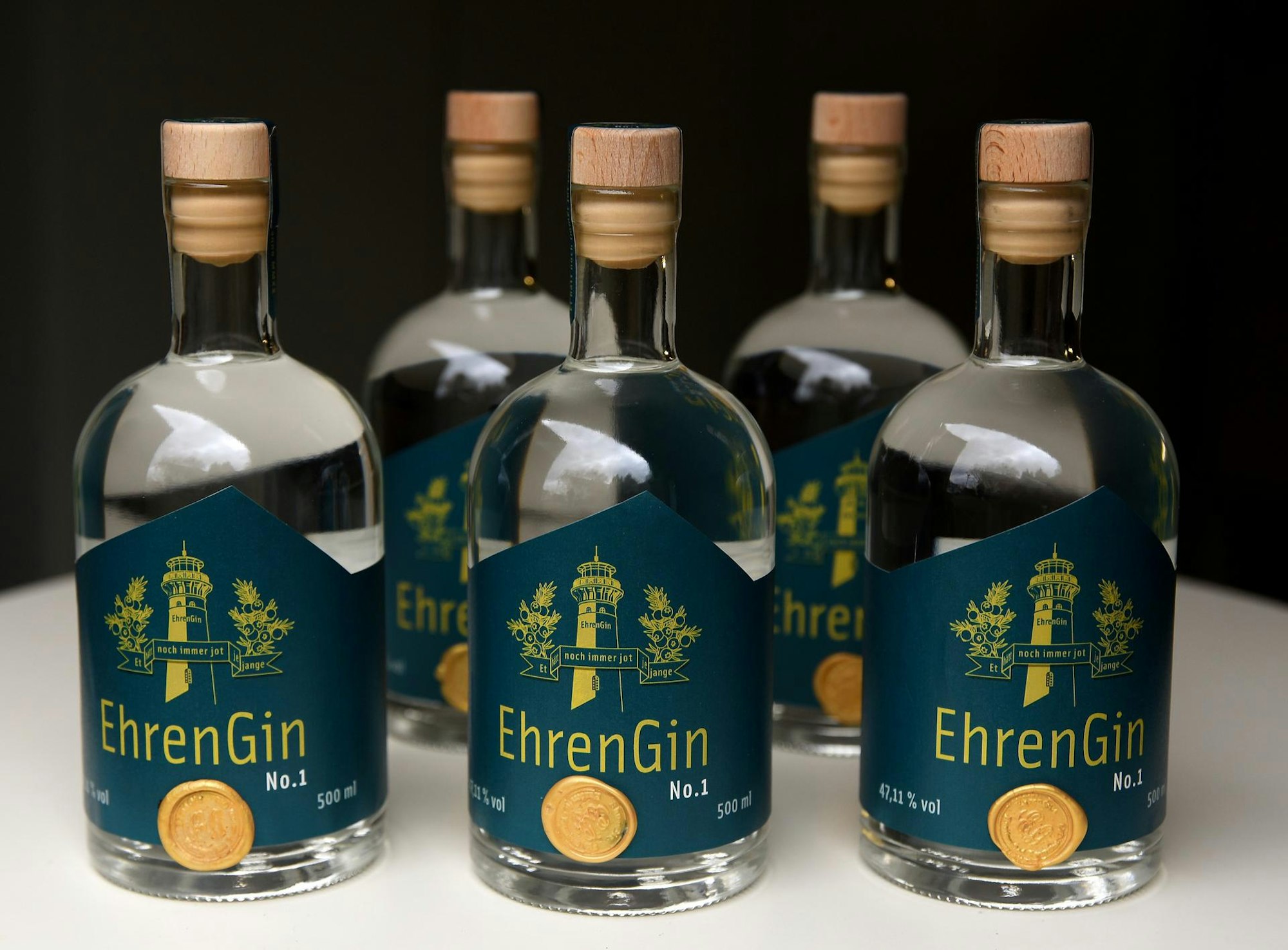 Ehren Gin Flaschen