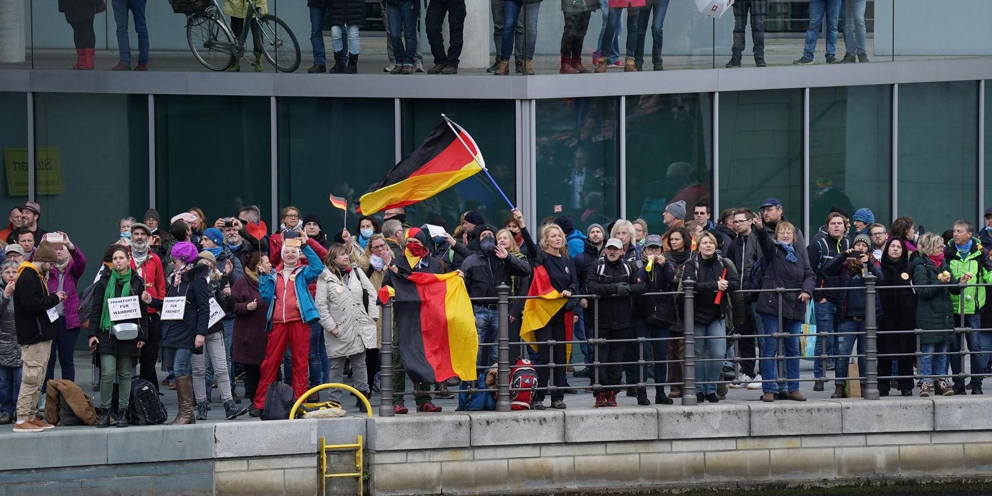 Reichstag Proteste Corona 181120