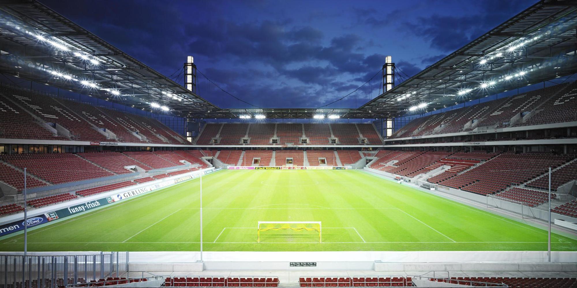 rheinenergiestadion flutlicht