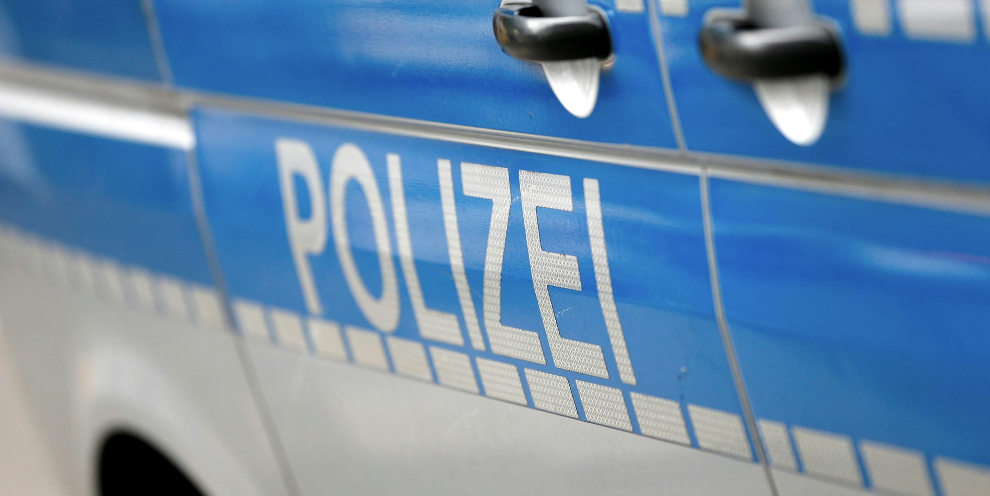 20182506_tb_Polizei_Einsatzwagen_03