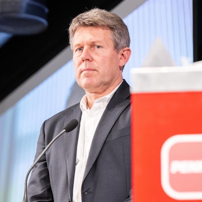 20AC8D81-0751-479C-BA12-566D928C0069