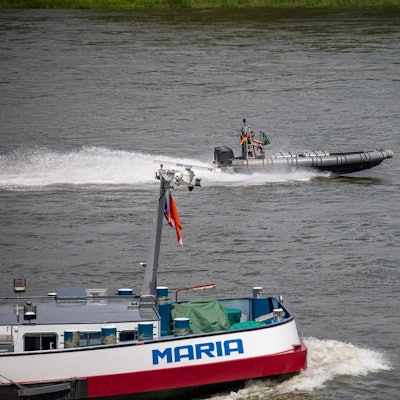 Rhein Übung Polizei2