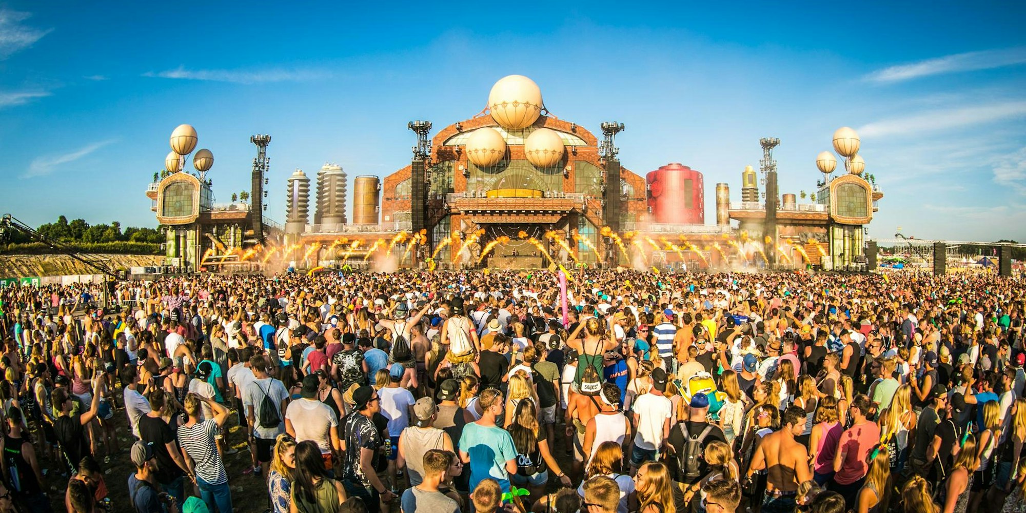 PV17_Mainstage by day_(c)Geoffrey_Hubbel_