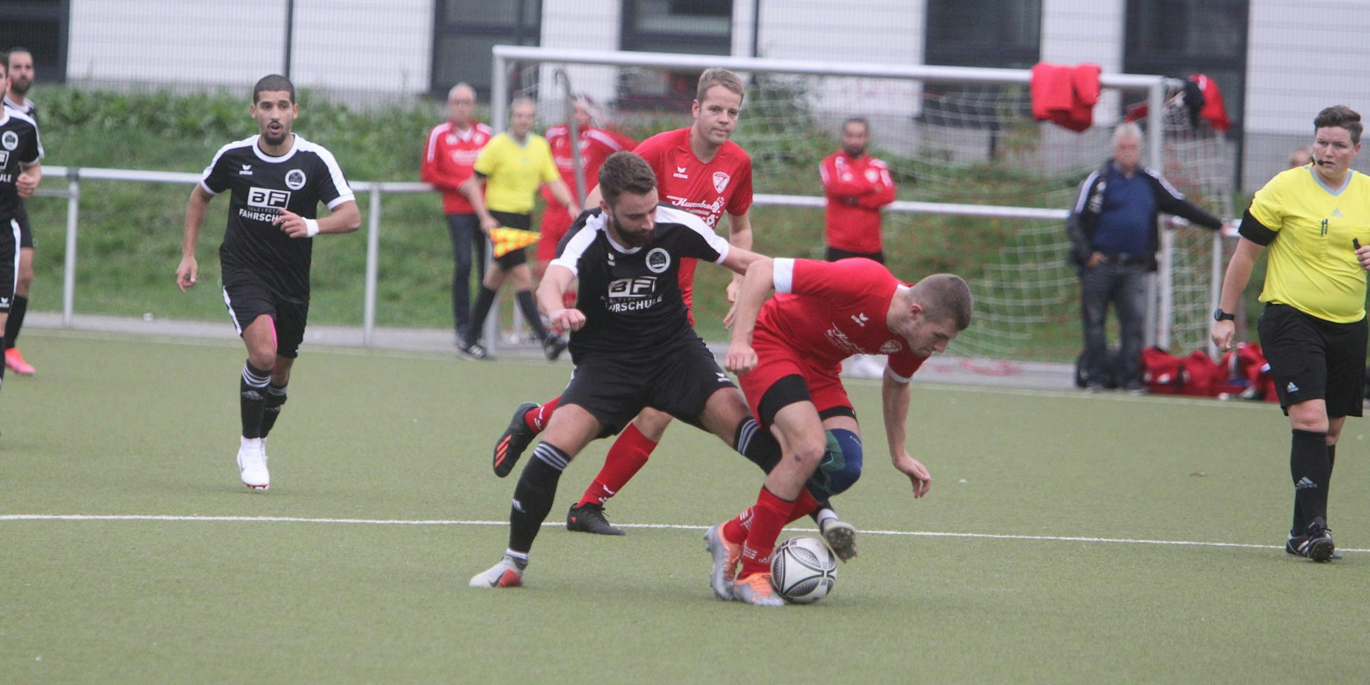 Fußball, Kreisliga, 1. FC Niederkassel, TuS Mondorf, Meisterschaftsspiel