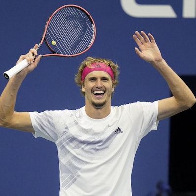 Alexander Zverev jubelt.