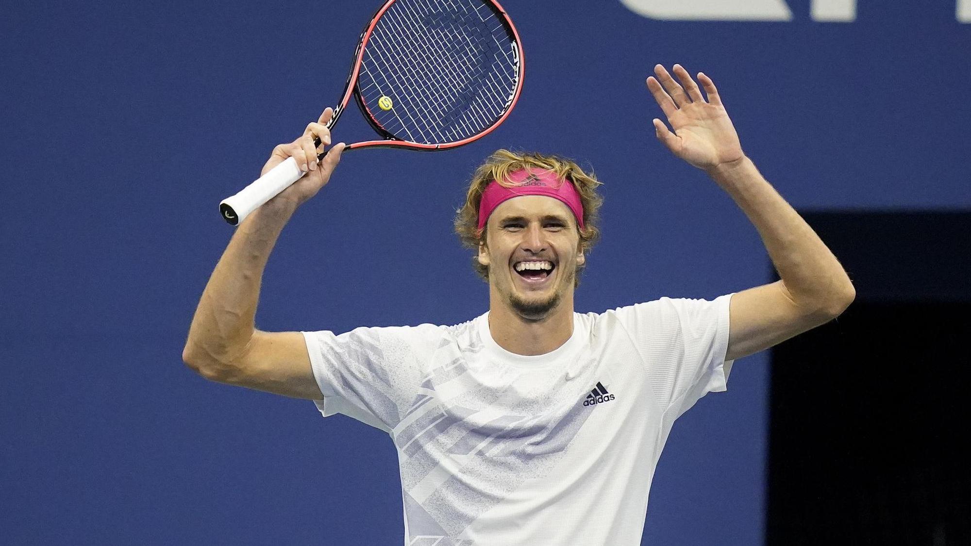 Alexander Zverev jubelt.