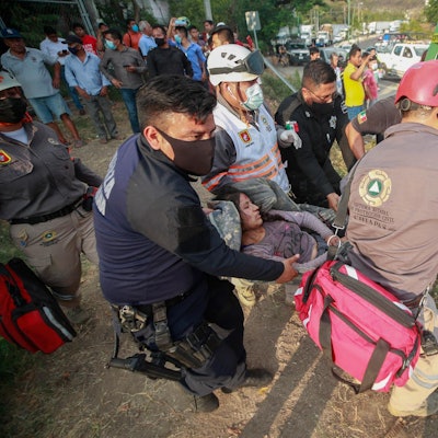 Mexiko Lkw Unfall DPA 101221