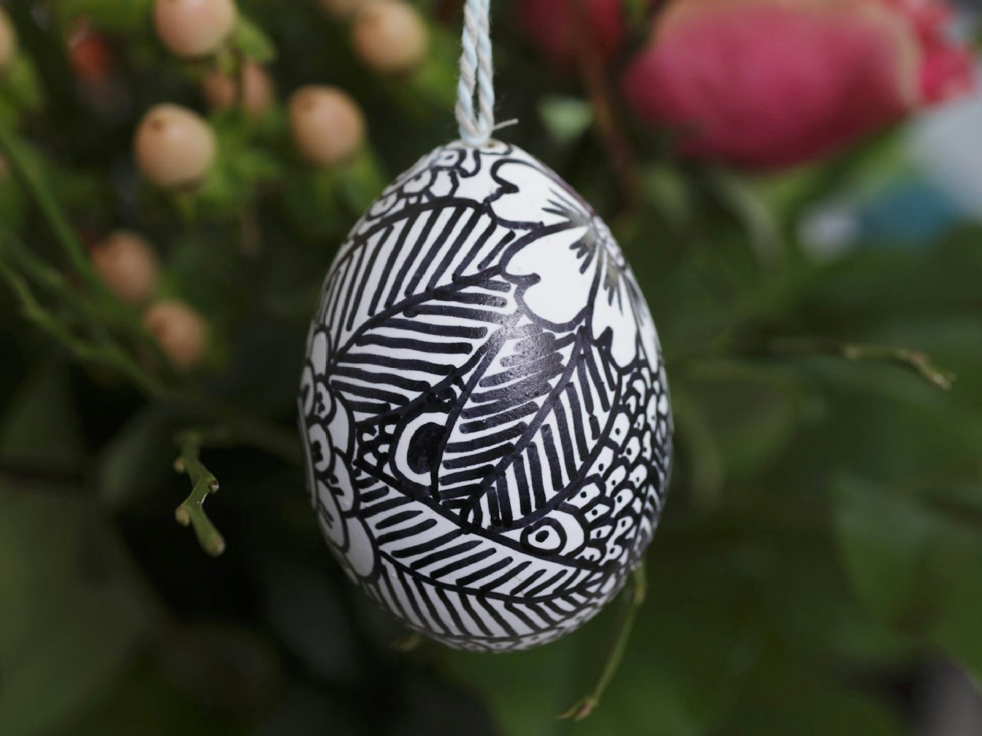 Schwarzweiß-Muster: Ostereier müssen nicht langweilig sein.