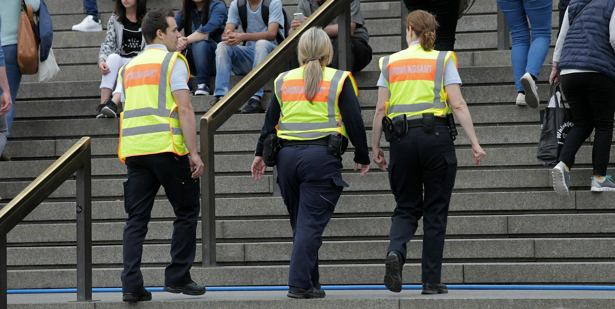 Kölner Lichter Bahnhof 3