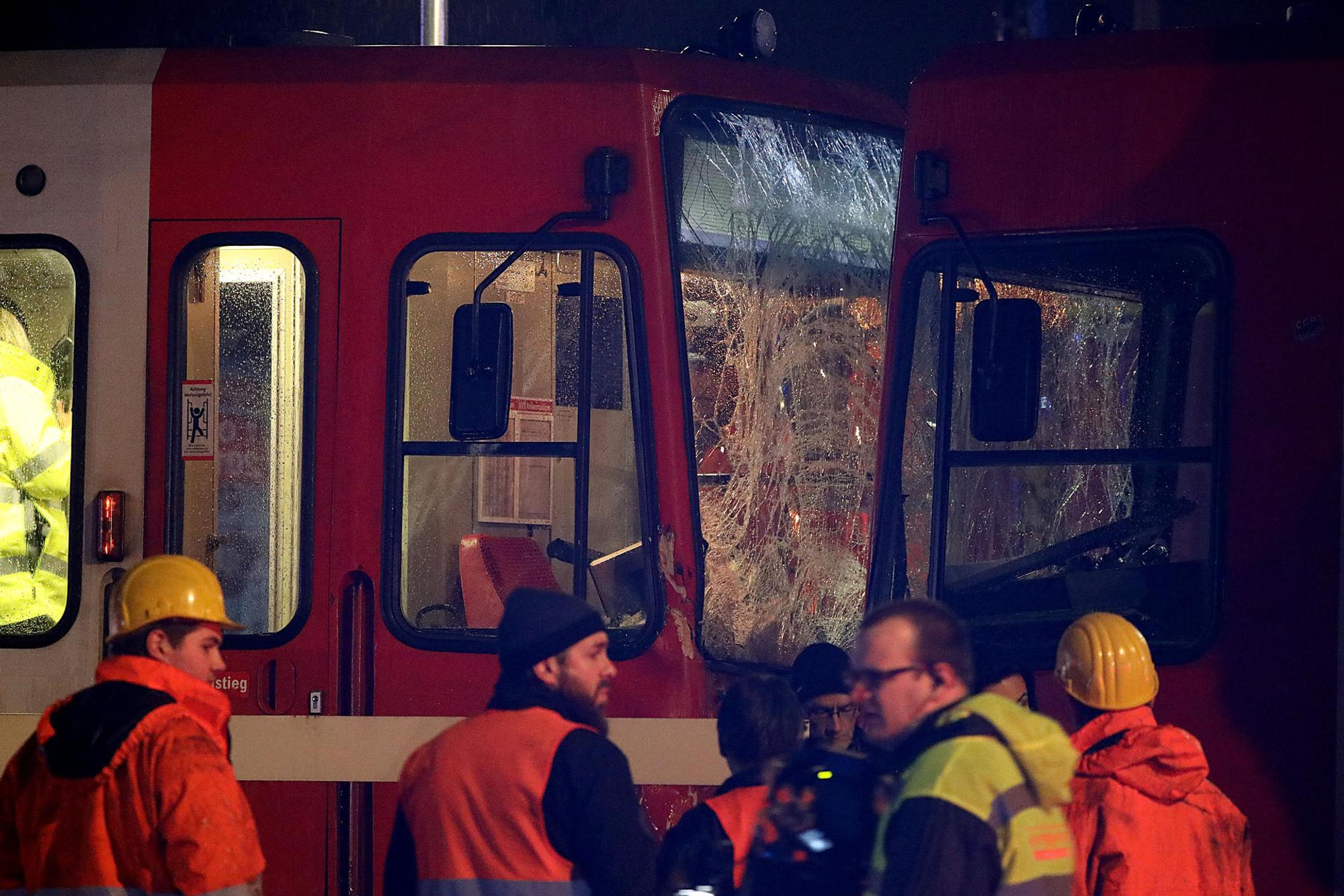 KVB Unfall Luxemburger dpa 2