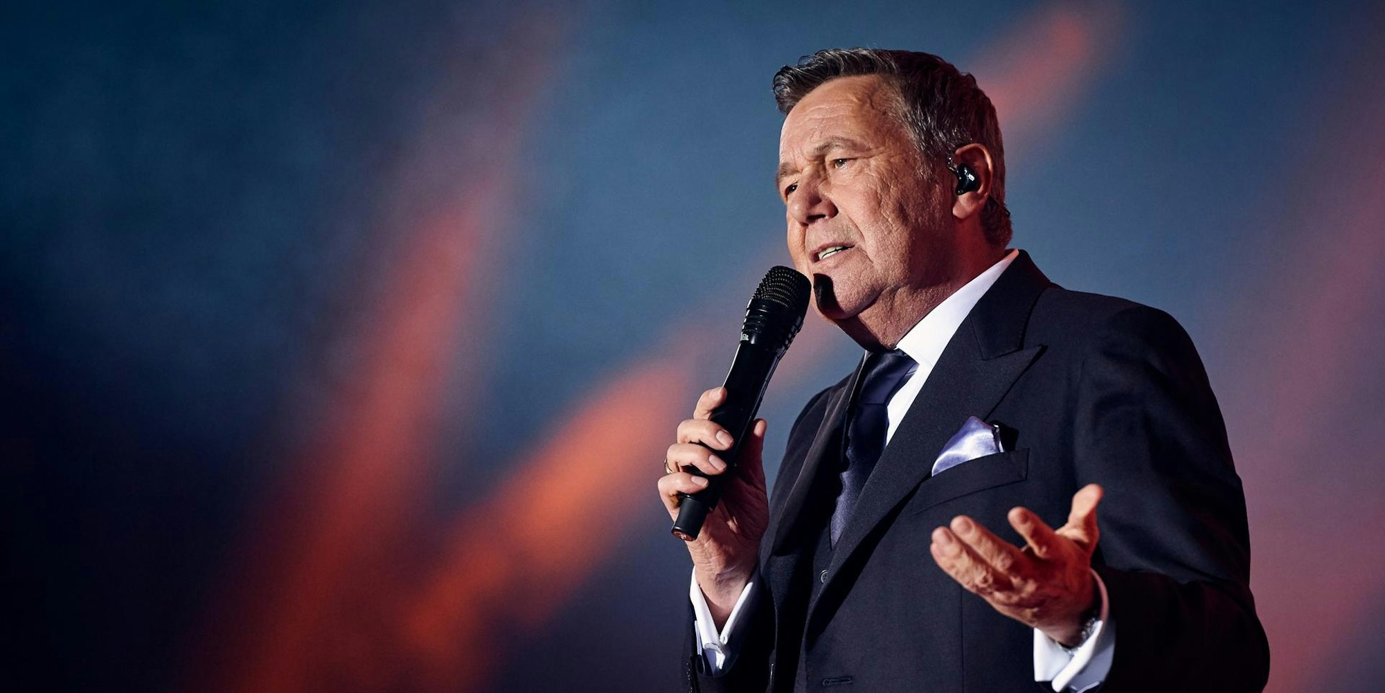 3_Roland_Kaiser_Alles-oder-Dich-Tour_Foto_Steffen-Schmid